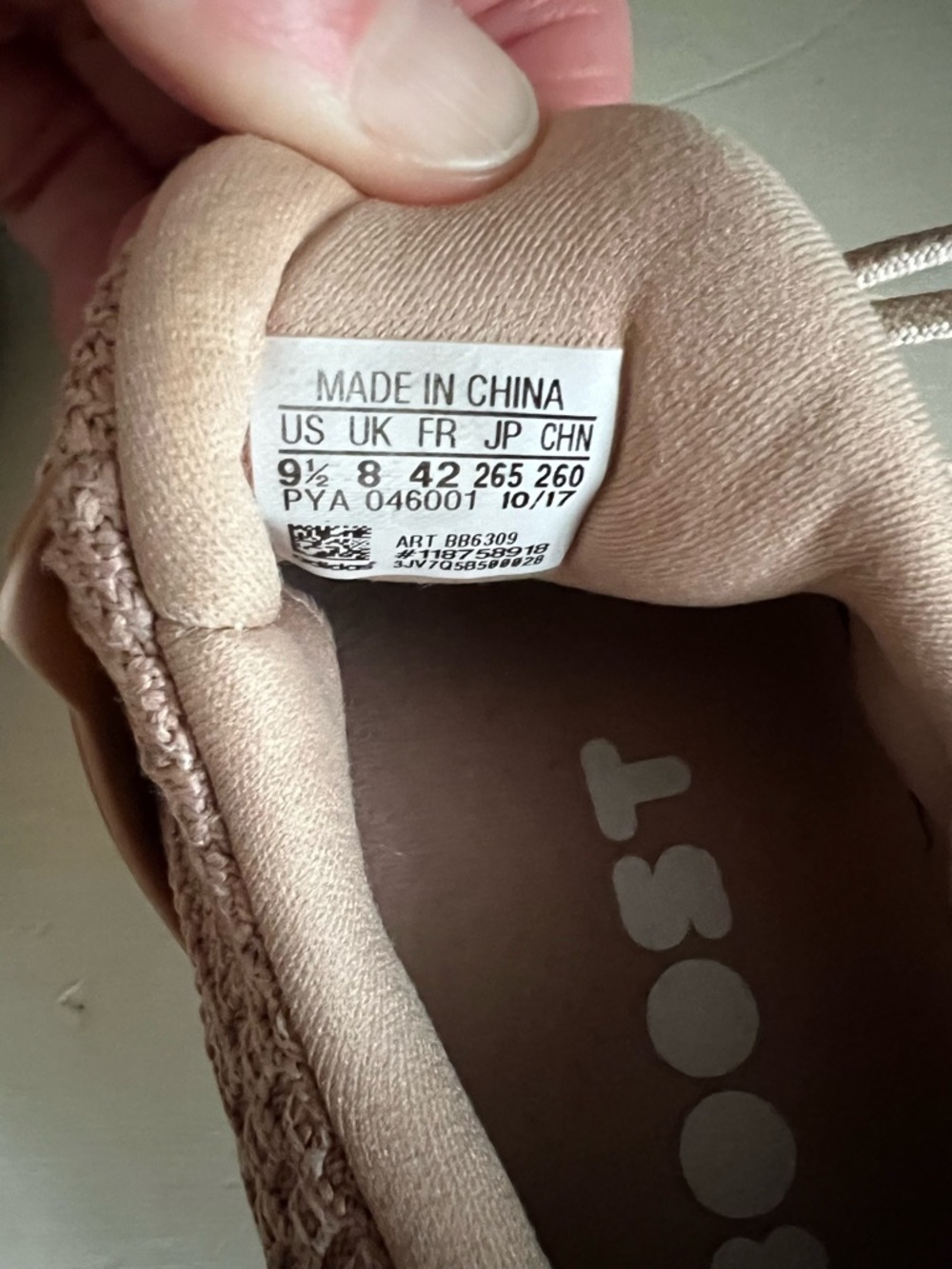 Sz 9.5 adidas Ultra Boost Ash Pearl - Picture 6 of 6